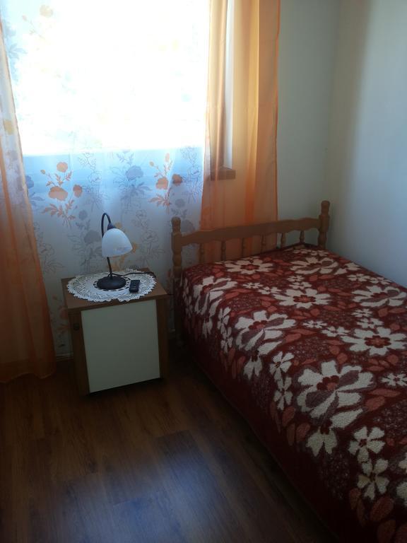 Guest House Sara Podhum Экстерьер фото